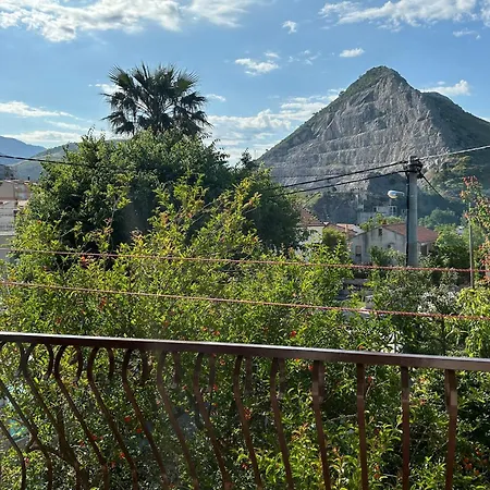 Apartment With A Parking Space Zrnovnica, Split - 24236 Zrnovnica