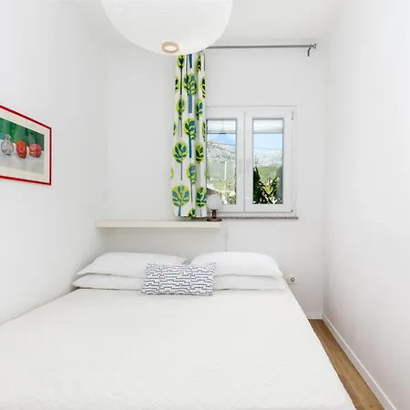 With A Parking Space Zrnovnica, Split - 24236 Apartamento *