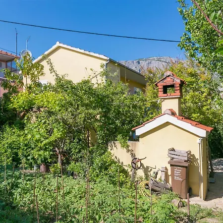 With A Parking Space Zrnovnica, Split - 24236 Apartamento *