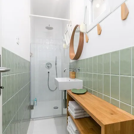 With A Parking Space Zrnovnica, Split - 24236 Apartamento Žrnovnica