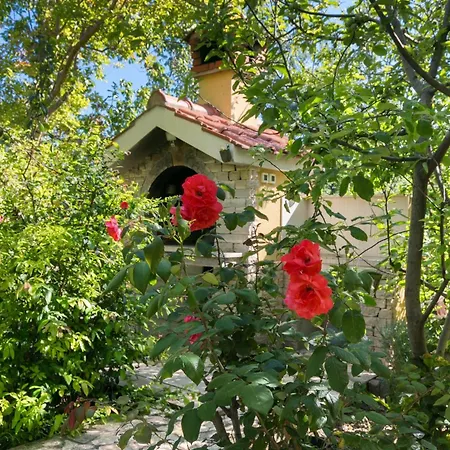 With Parking Space Zrnovnica, Split - 24236 Žrnovnica